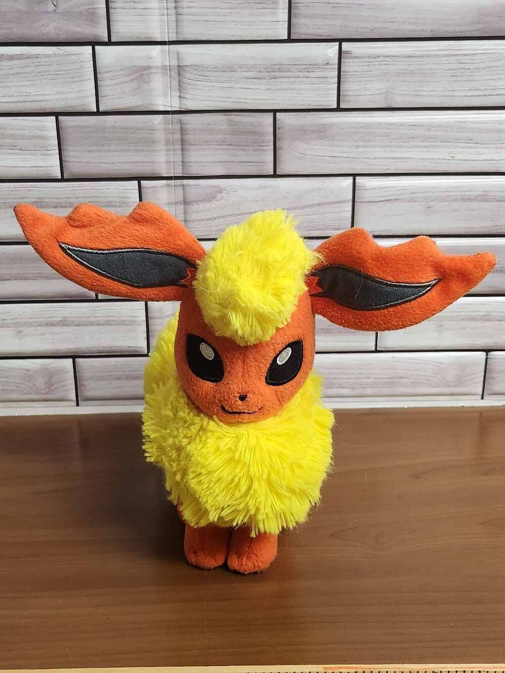 Flareon Pokémon Tomy Plush #A62